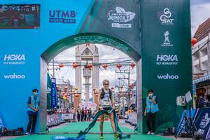 BIB: 
                            <button type="button" onclick="openModal(21763051)" class="btn btn-primary btn-sm float-right btn-popup" data-toggle="modal" data-target=".modal-high-quality">
                        <i class="fas fa-shopping-cart"></i> Add to Cart
                    </button>
                                            <button type="button" onclick="isThisMe(21763051, true)" class="btn btn-success btn-sm float-right btn-popup btn-isme hidden" data-toggle="tooltip" data-placement="bottom" title="นี่คือรูปของคุณใช่ไหม คลิกที่นี่เพื่อเอาเข้าอัลบั้ม">
                        <i class="fas fa-plus"></i> Add to album
                    </button>
                    <button type="button" onclick="isThisMe(21763051, false)" class="btn btn-warning btn-sm float-right btn-popup btn-isnotme hidden">
                        <i class="fas fa-ban"></i> Remove from album
                    </button>